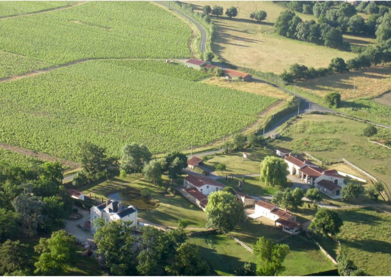 Domaine Du Chêne Crucy Couette-café Liré